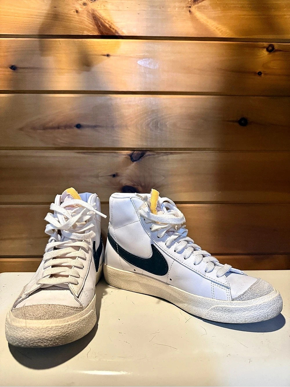 Women’s Nike Blazer Mid '77 Vintage White Black Sneakers